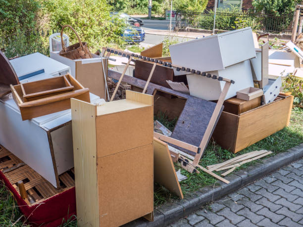 Best Estate Cleanout Services  in Clifton, TN